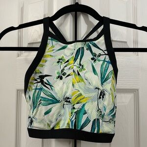 Hurley bathing suit top size M